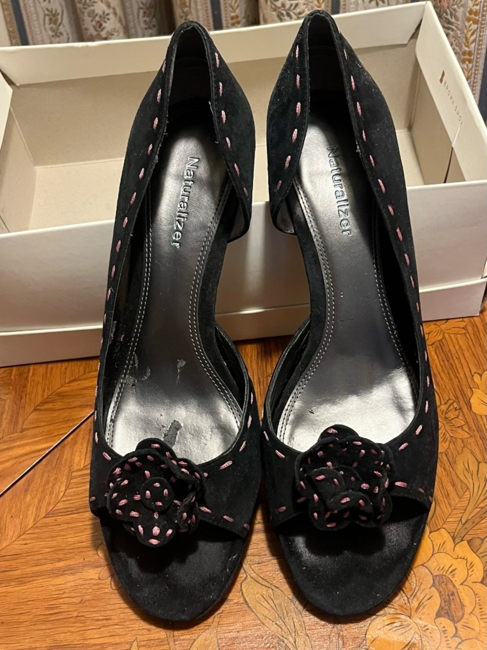 Naturalizer black suede heels size 8